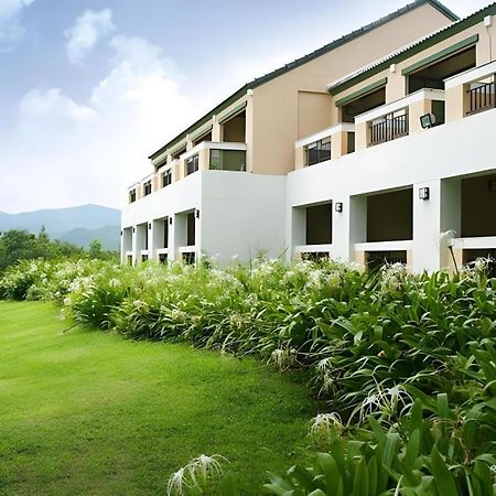 Lake View Hotel And Golf Club HHQ Buitenkant foto
