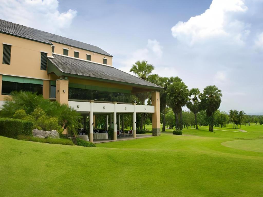 Lake View Hotel And Golf Club HHQ Buitenkant foto