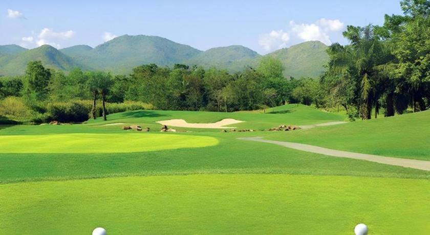 Lake View Hotel And Golf Club HHQ Buitenkant foto