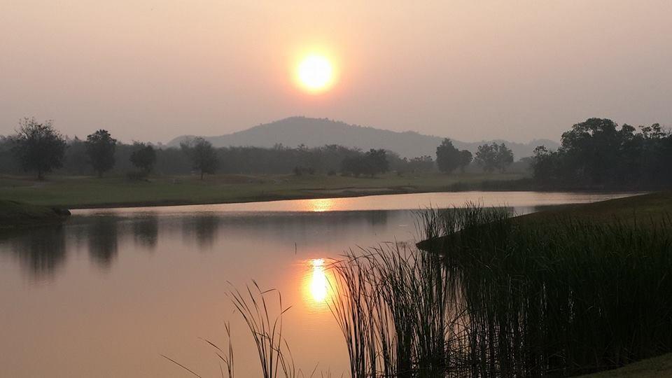 Lake View Hotel And Golf Club HHQ Buitenkant foto